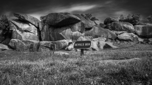 Majestic Monoliths: Devils Den