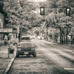 Urban Pause: Capturing the Vibrancy of Yorks Red Light Moments