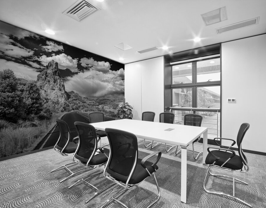 Journey to Majesty: Roadside Symphony at Garden of the Gods Wall Printing