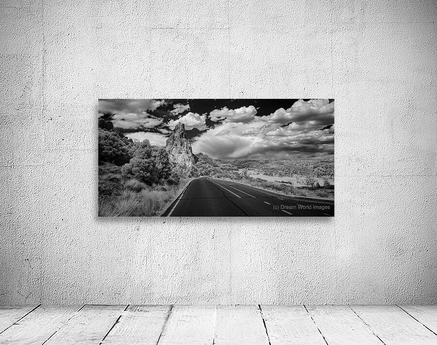 Journey to Majesty: Roadside Symphony at Garden of the Gods Wall Preview