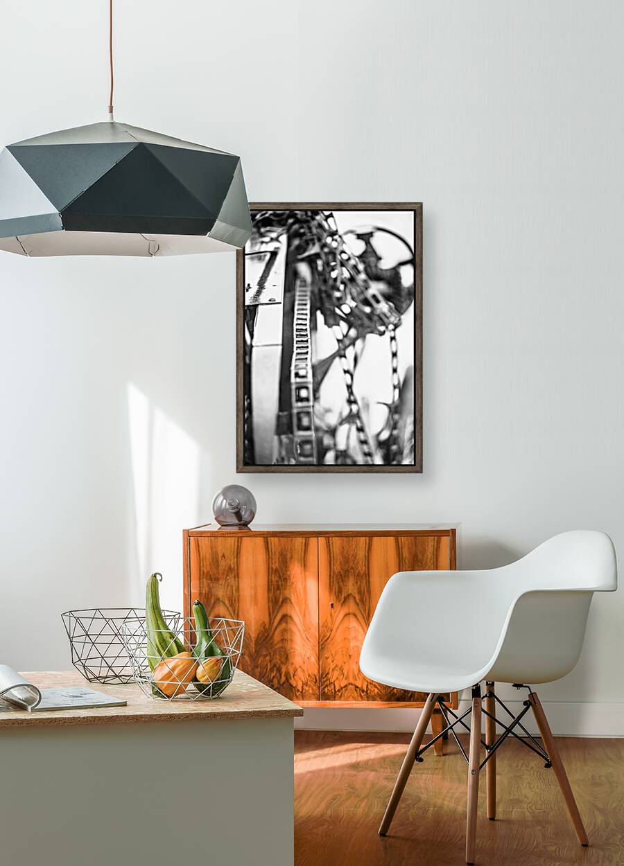 Rustic Relic - Worn Chain Reproduction