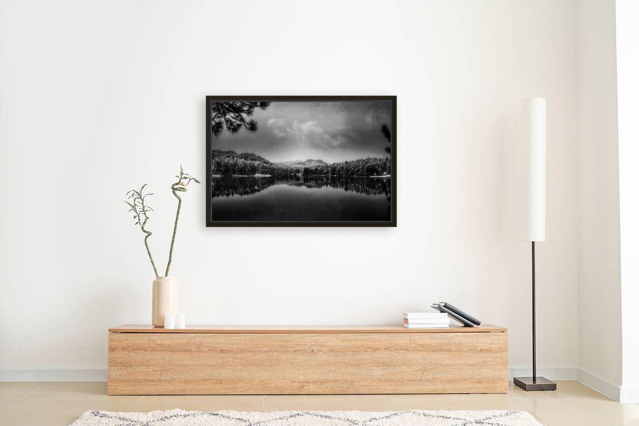 Expansive Beauty: A Panoramic Vista of Center Lake Reproduction