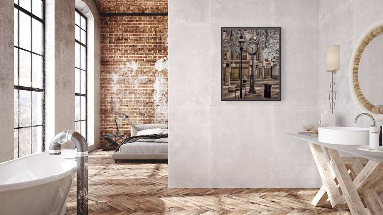 Frozen in Time: Yorks Stilled Clockscape in Infrared Harmony Reproduction